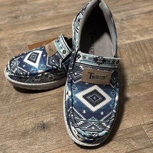 Twister Diego Southwestern,Aztec Blue pattern, canvas upper,EVA outsole,slip on